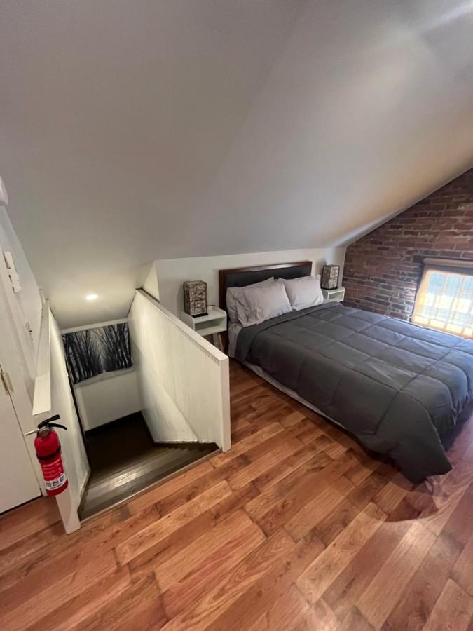 Mid-Century Modern Apartment! Covington Buitenkant foto